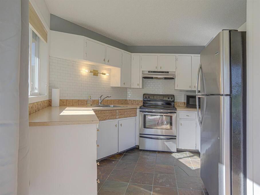 Ski-Mount Hood Charm-Welches,Golf And Ski Resort Condo,W&D, Wifi,Near Woods,Hiking,Fishing Mount Hood Village 외부 사진